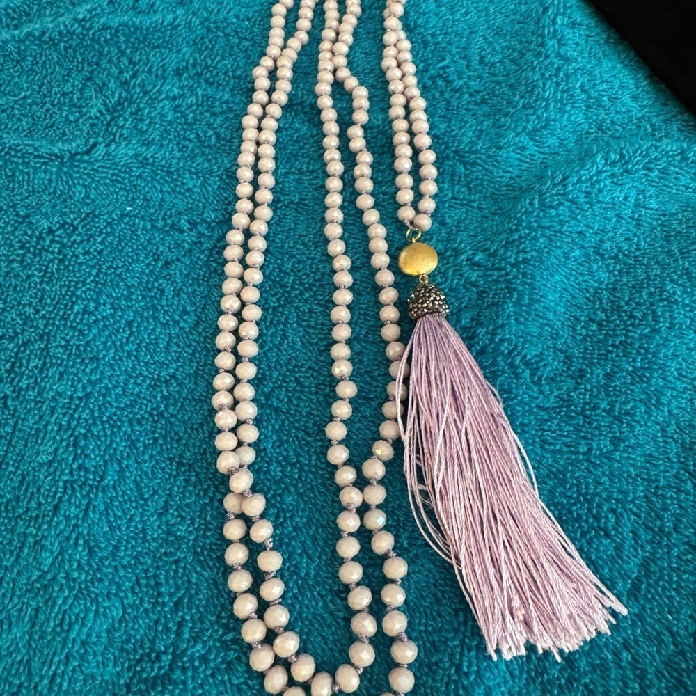 Elegant Beaded Necklace with Tassel - Picture 2 of 2